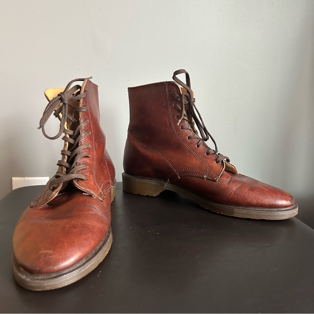 Dr. Marten’s Country Vintage Brown Leather 8 Eyelet Boots